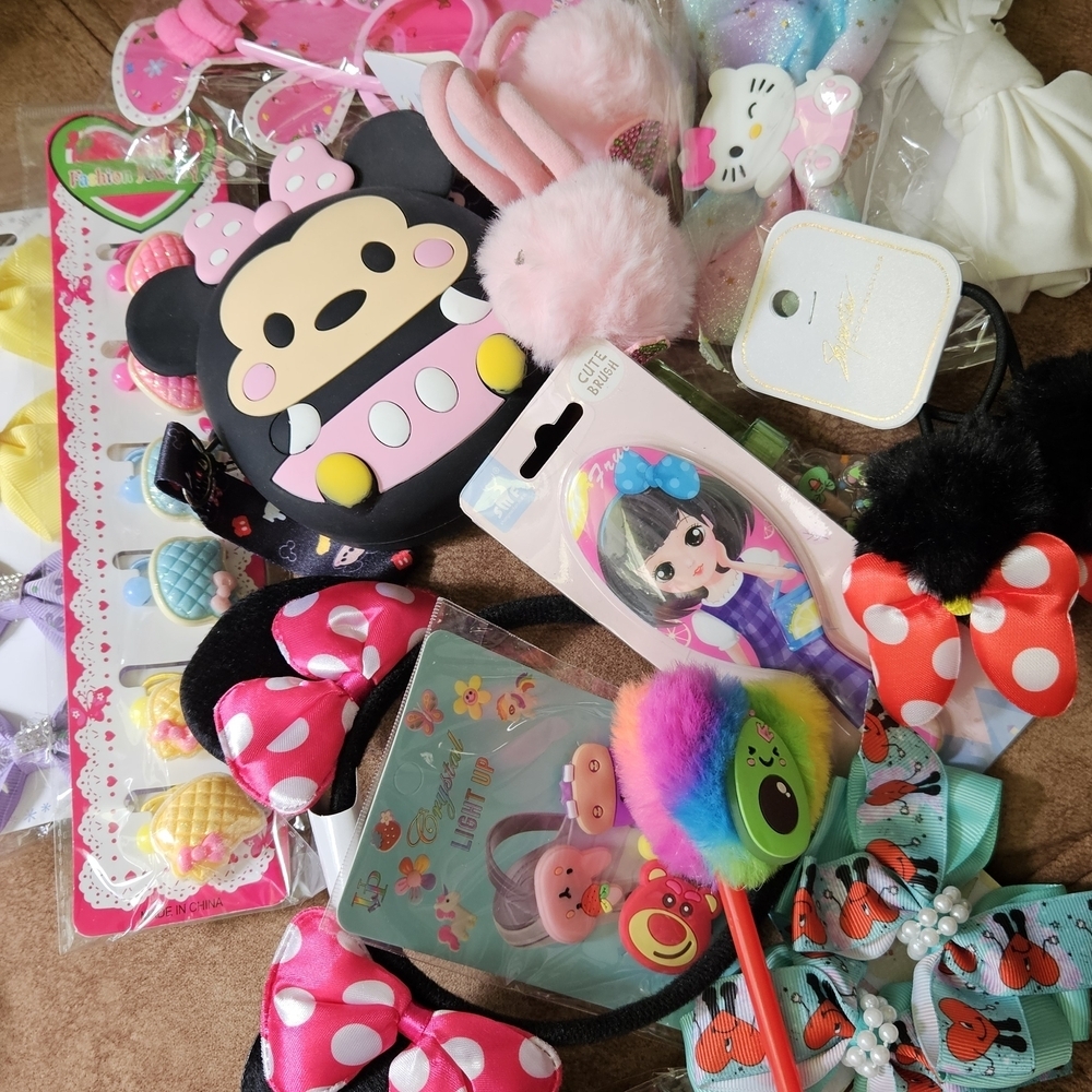 & Other Stories Kids Accessories Set - Pink, Black, Red